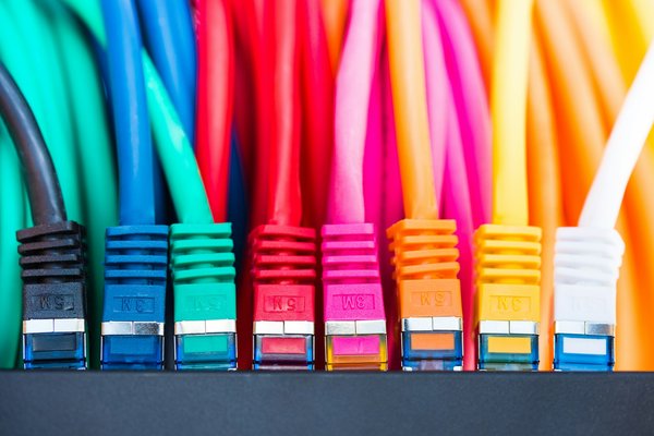 Tout savoir sur les câbles cat5e rj45 pour vos connexions ethernet